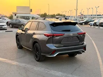 Toyota Highlander 2023