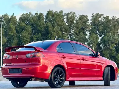Mitsubishi Lancer 2015 2L