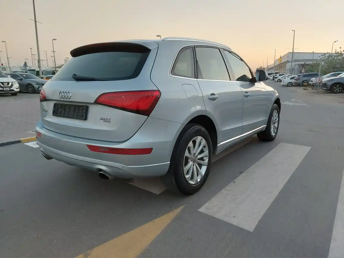 Audi Q5 2015 2000L