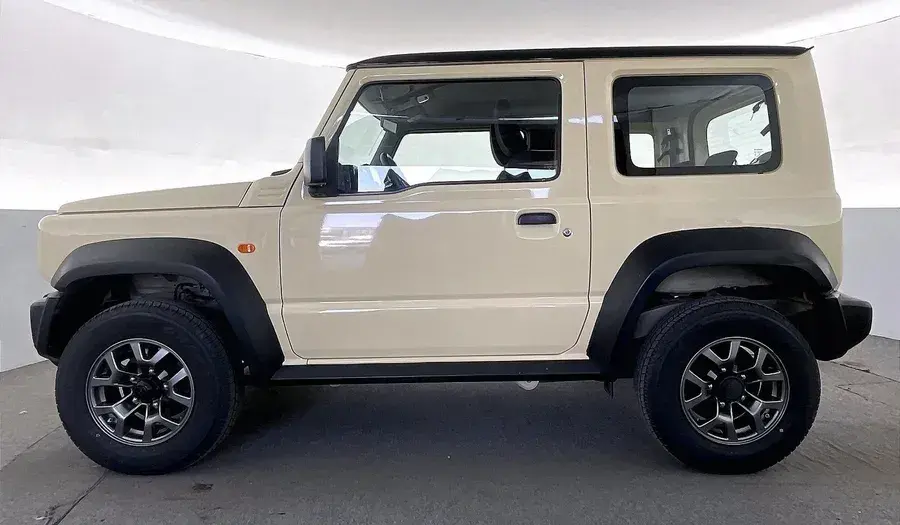 Suzuki Jimny 2023