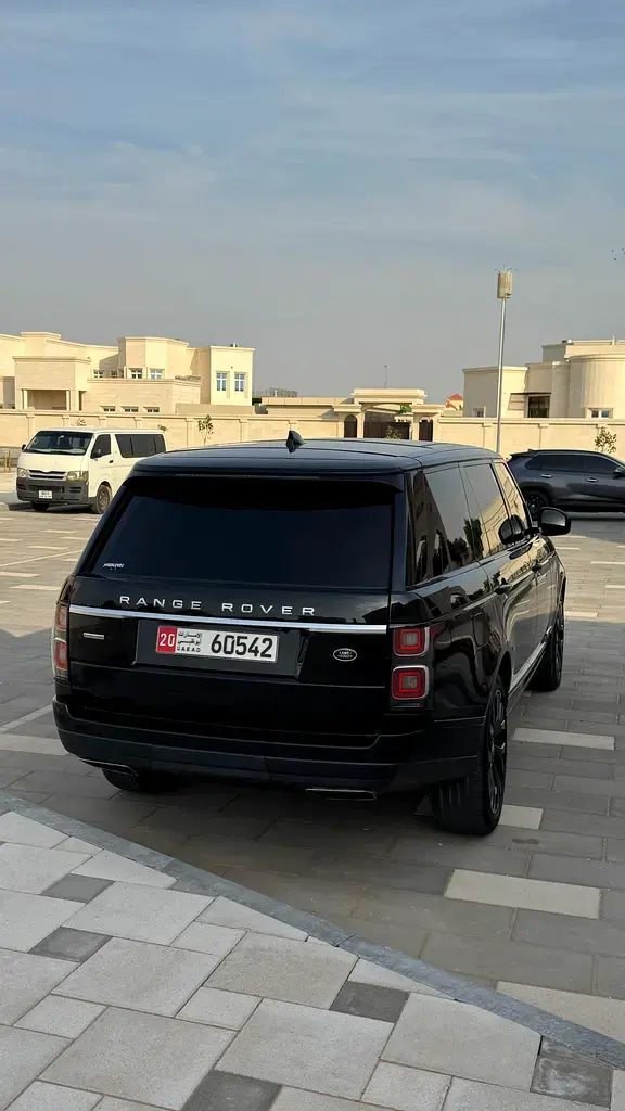 Land Rover Range Rover Vogue 2018 5L