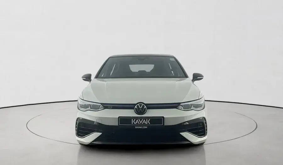 فولكس واجن جولف 2023 2L