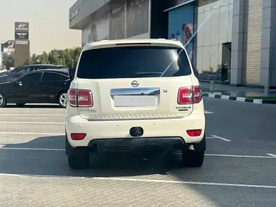 نيسان باترول 2017 5.6L