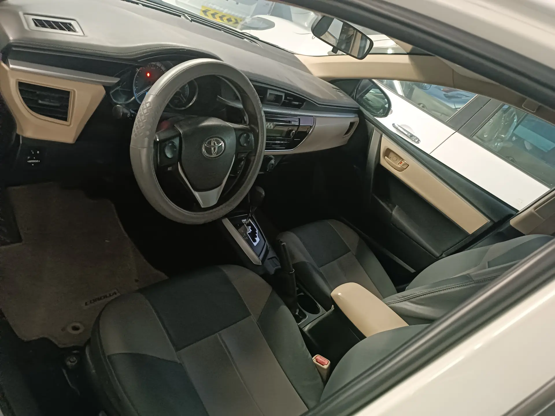 تويوتا كورولا 2016 1.6L