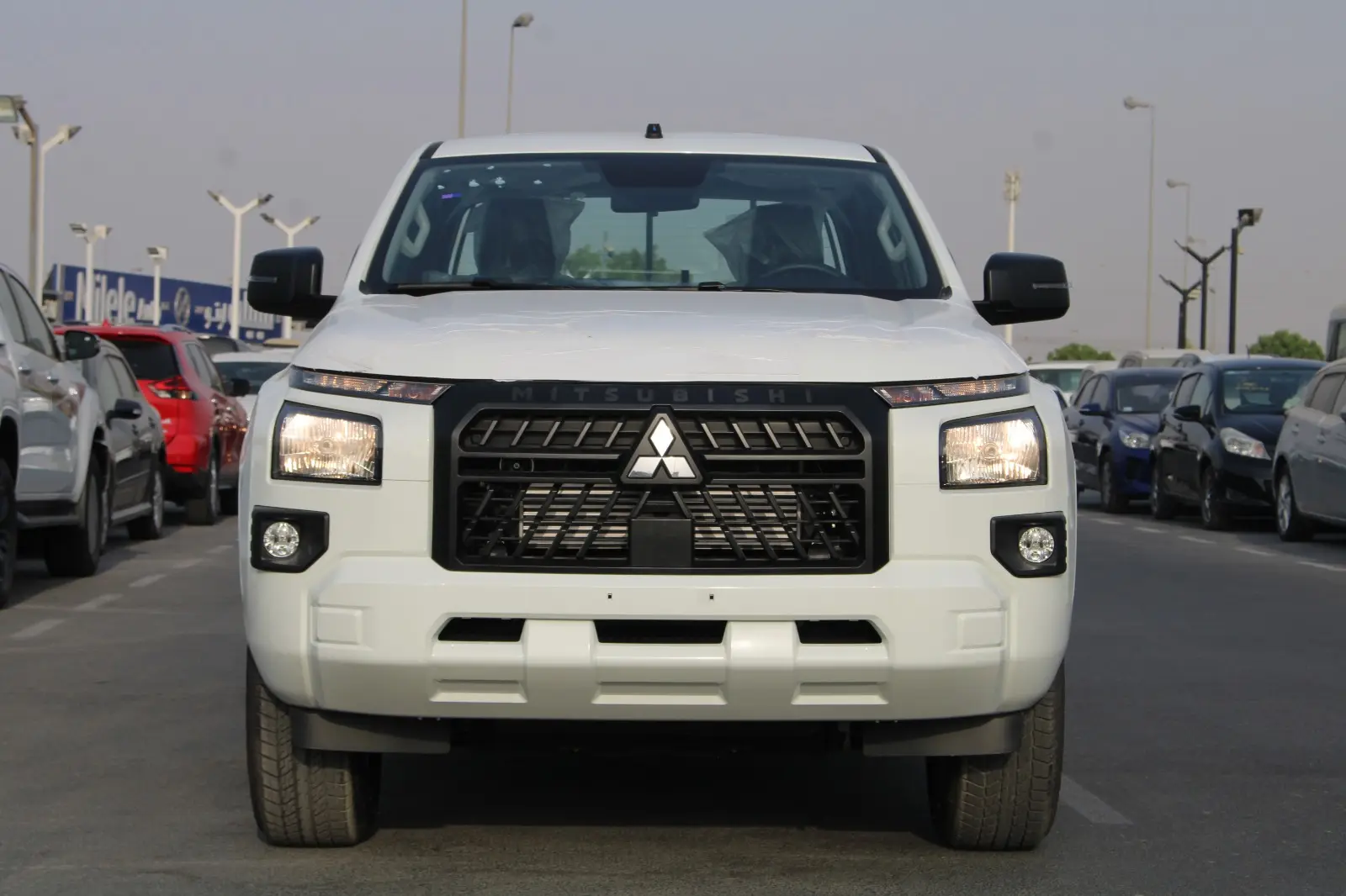 ميتسوبيشي L200 2025 2.4L