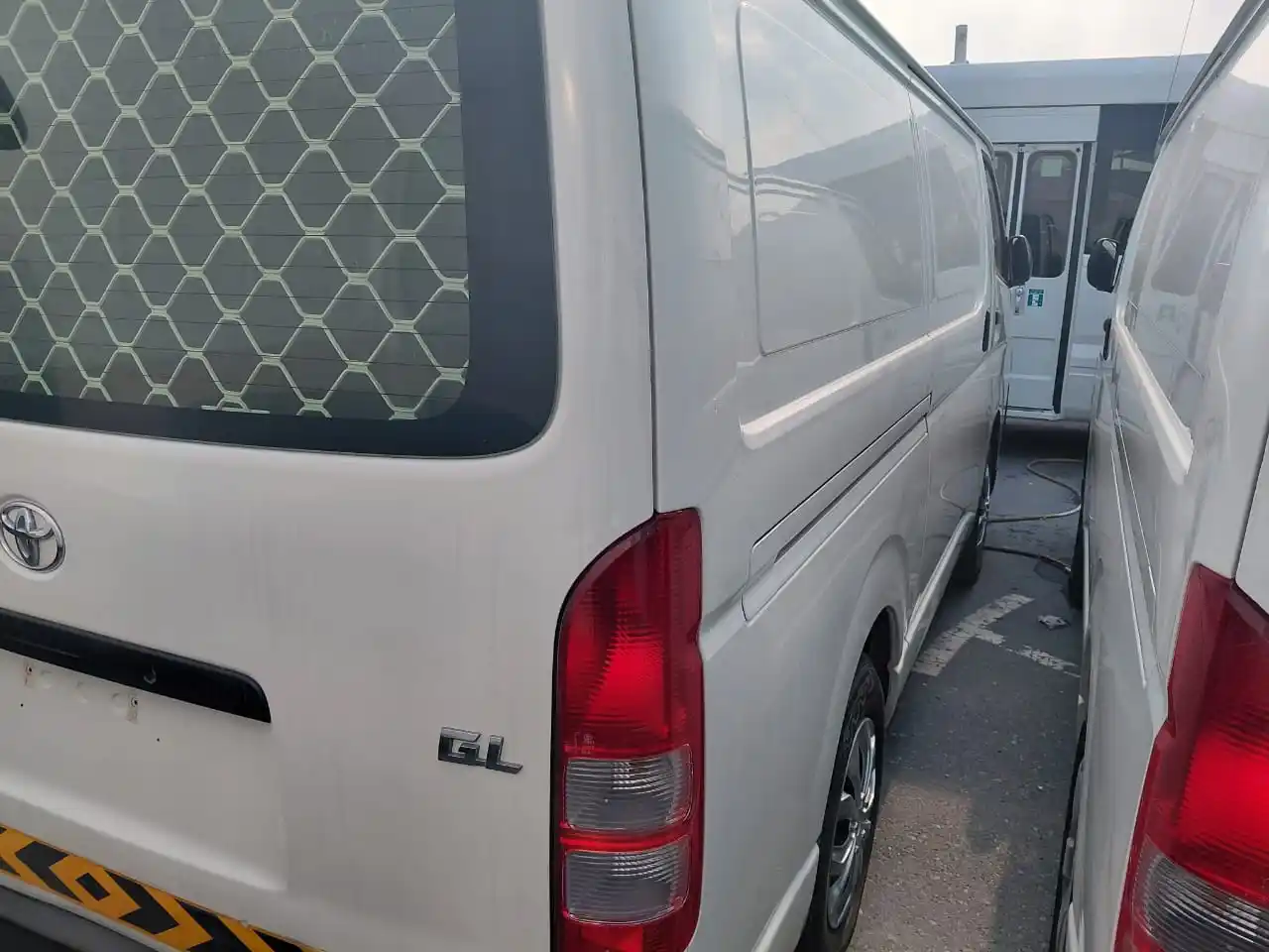 Toyota Hiace 2018 2.5L