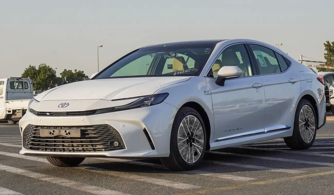 Toyota Camry HEV 2025 2.5L