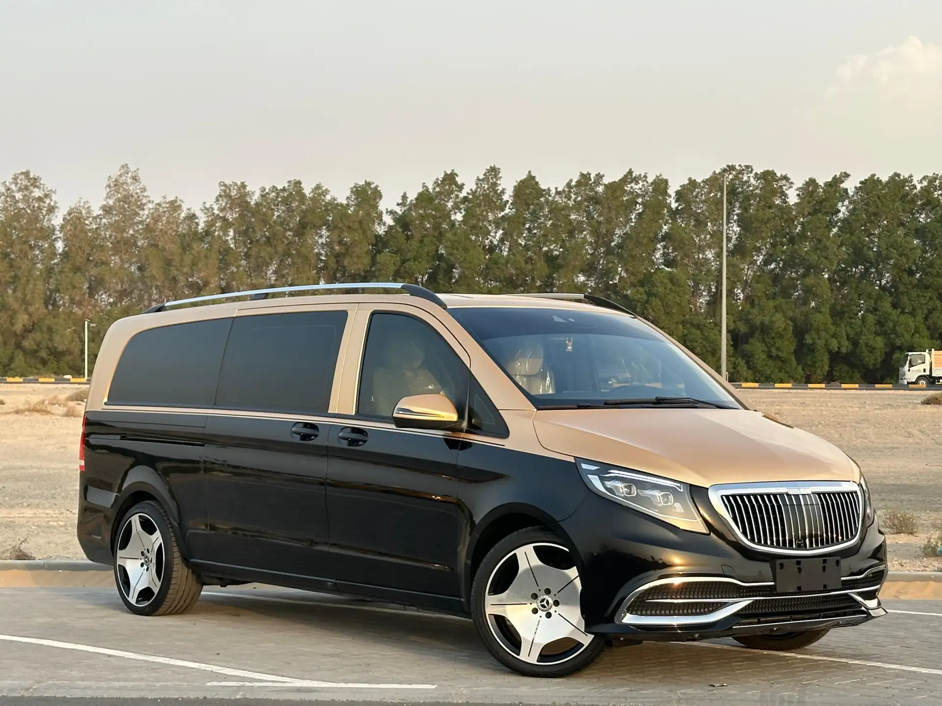 مرسيدس بنز V Class 2023