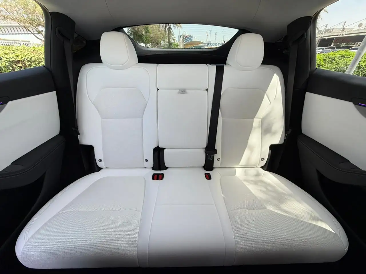 تسلا موديل Y 2025 undefinedL