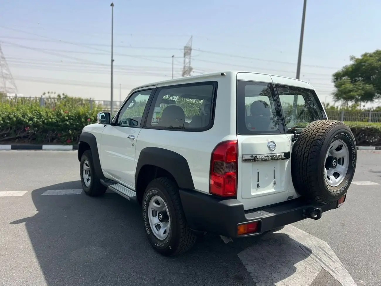 Nissan Patrol Safari 2023 4.8L