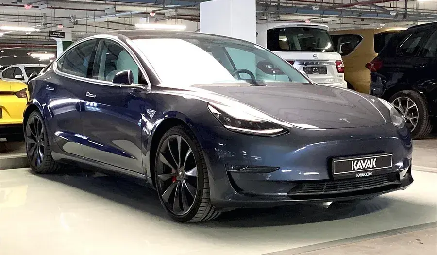 Tesla Model 3 2020 undefinedL