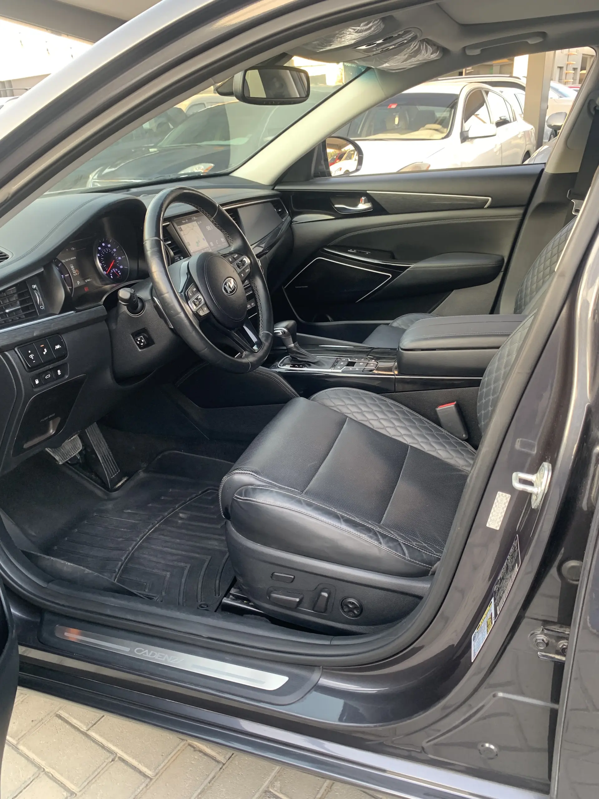 كيا كادنزا 2019 3.3L