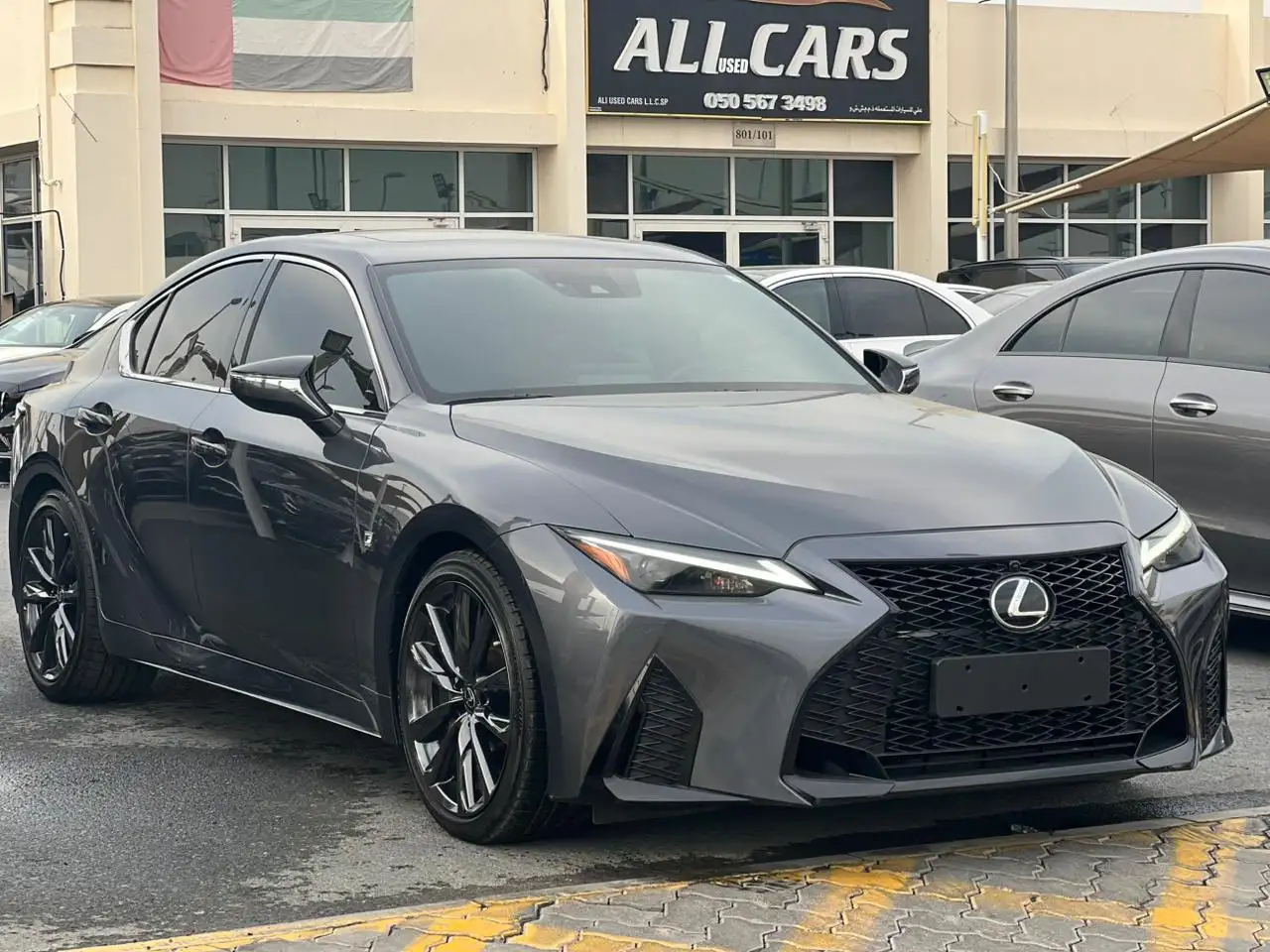 لكزس IS 2022