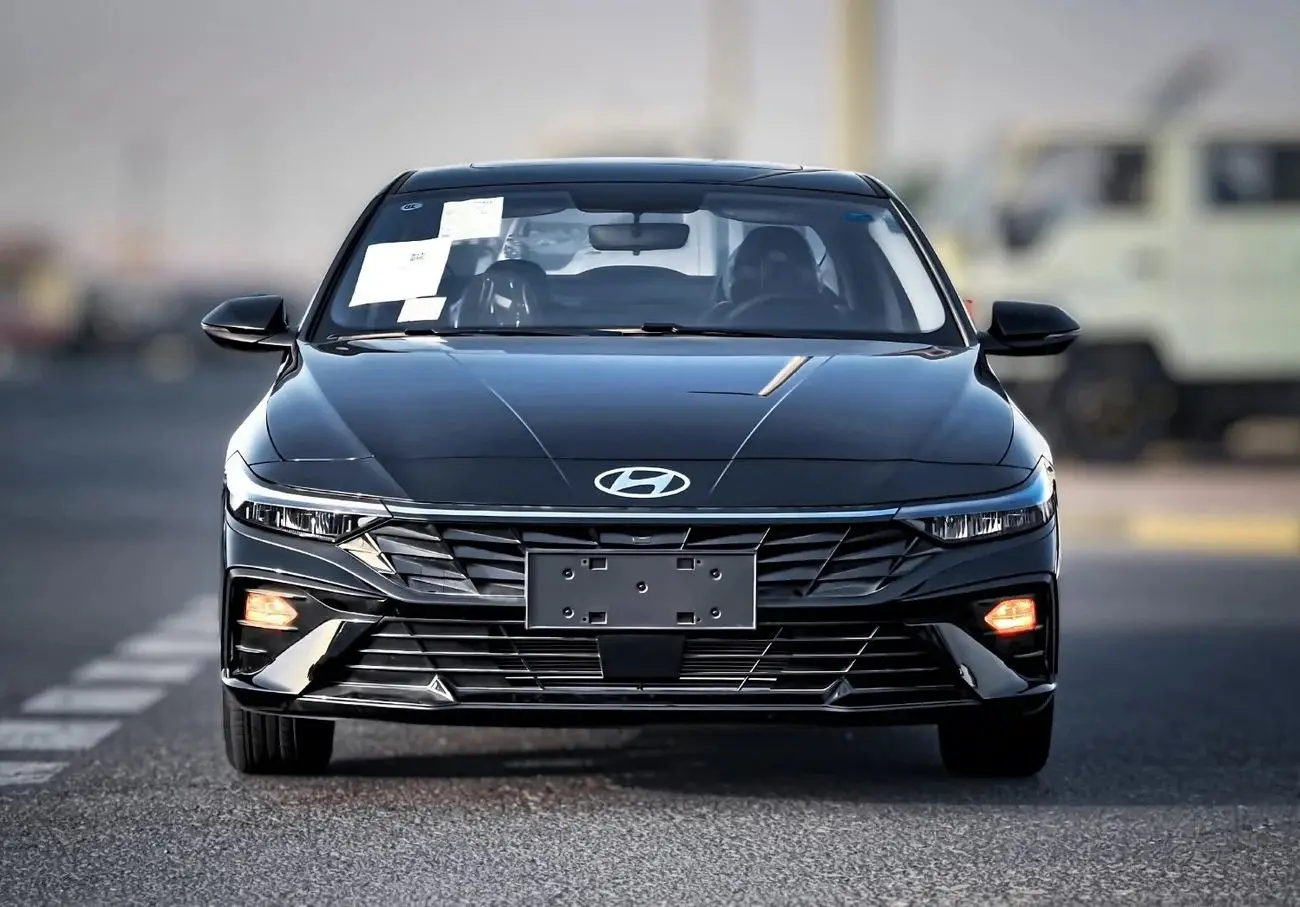 Hyundai Elantra 2025 1.5L