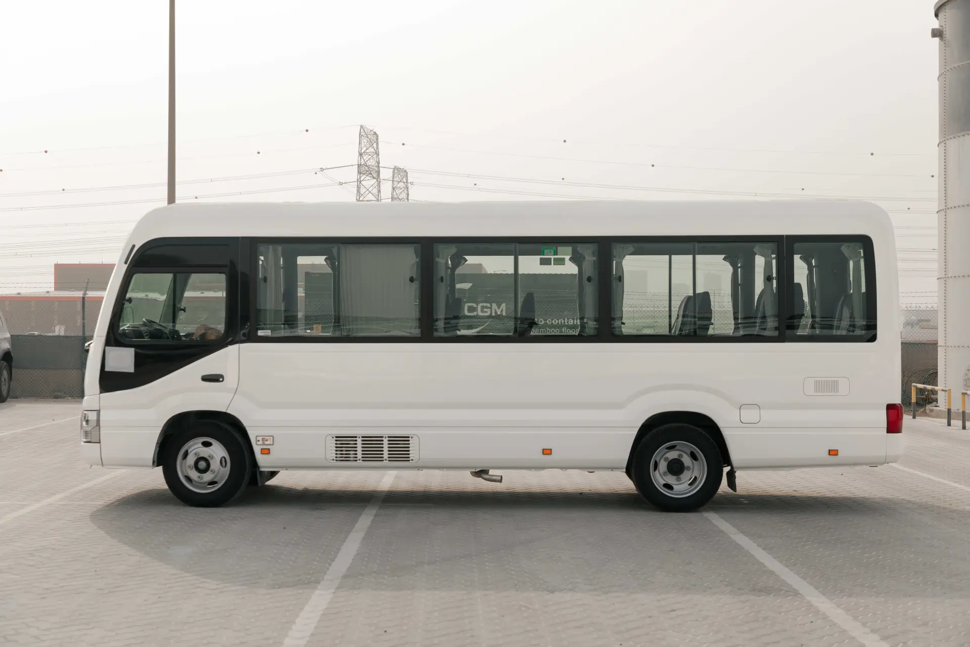 Toyota Coaster 2025 2.8L