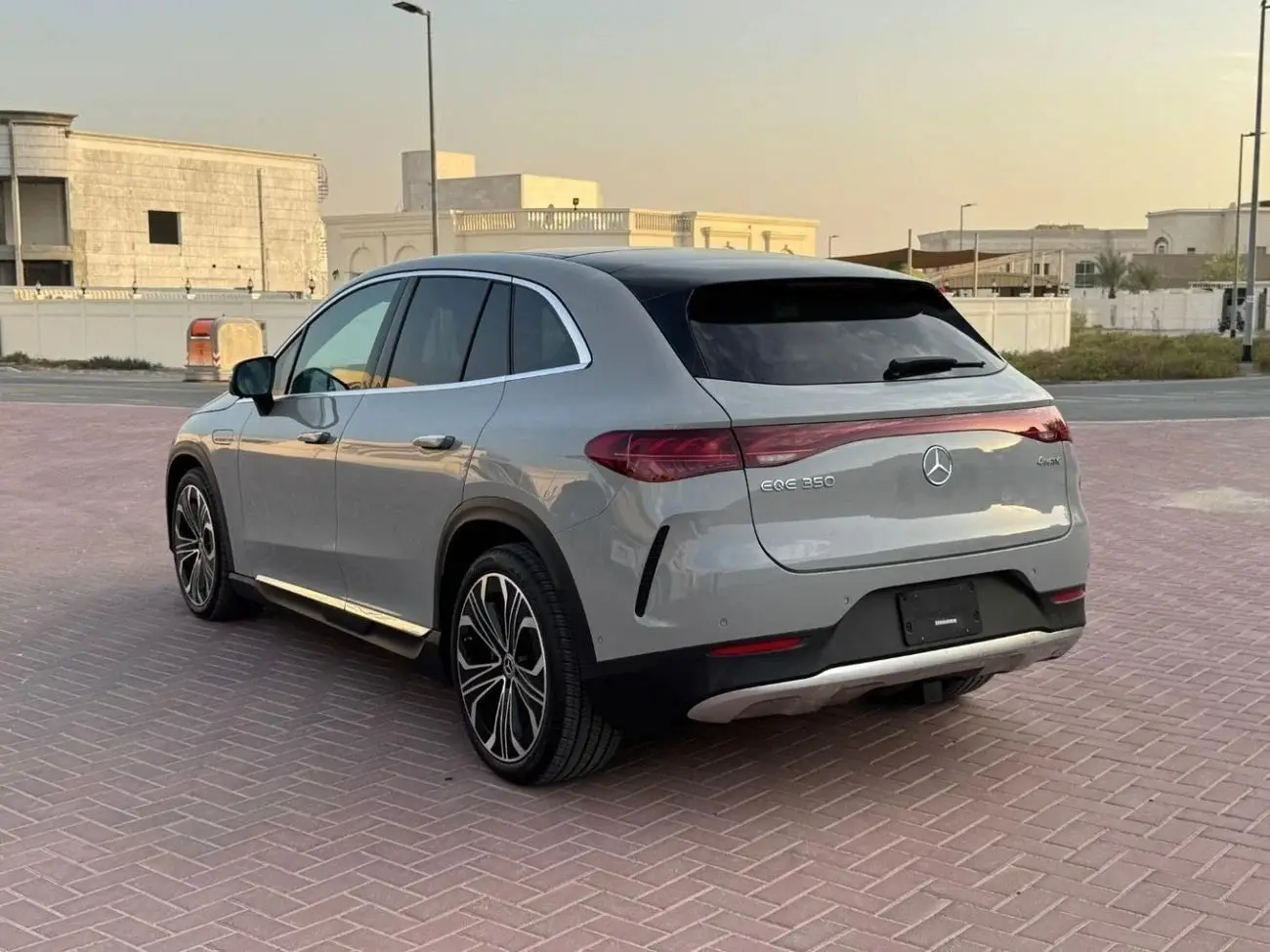 Mercedes Benz EQE SUV Class AMG 2023