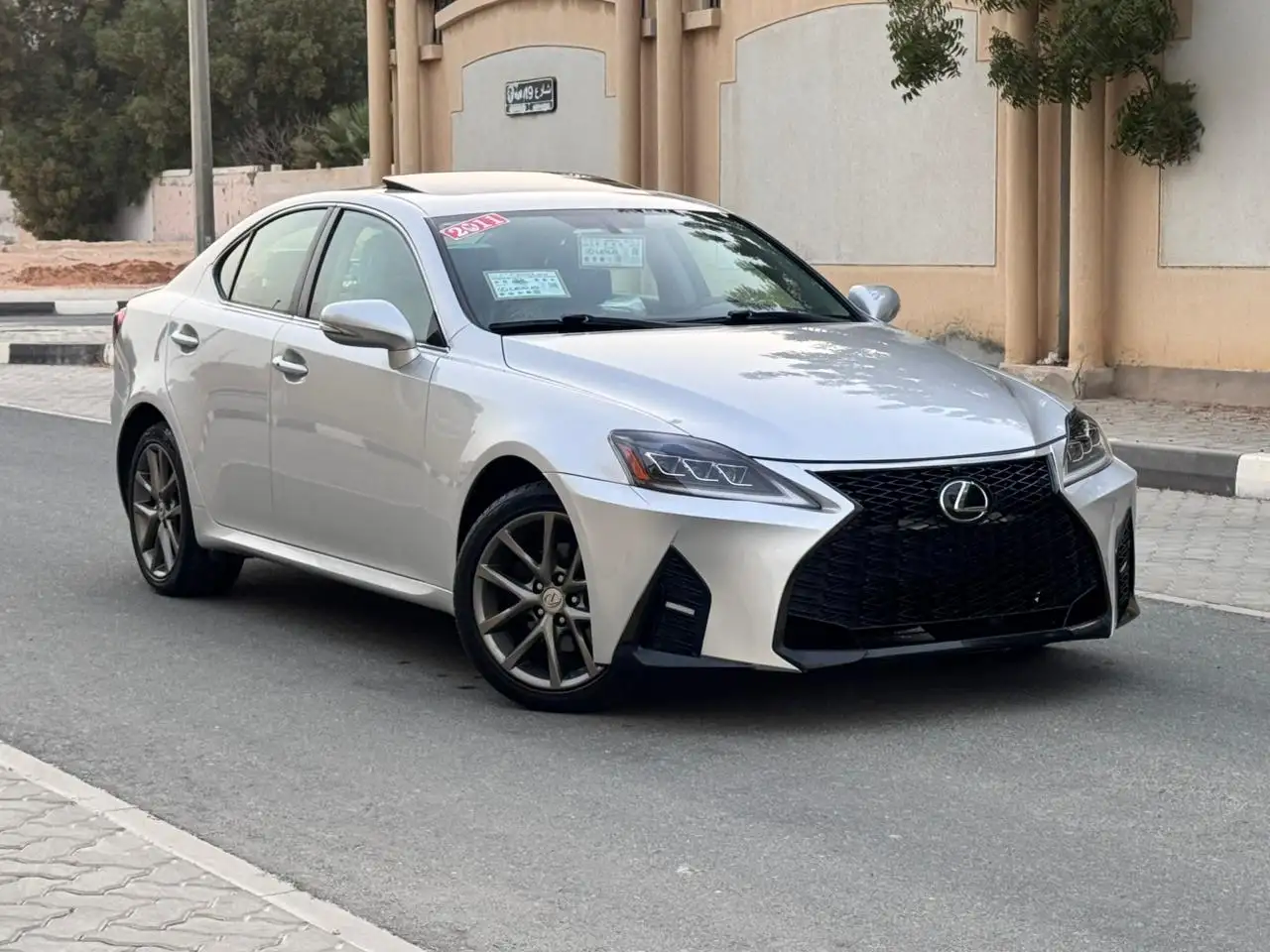 Lexus IS 2011