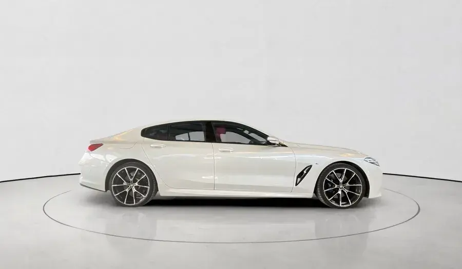 BMW M8 Competition Gran Coupe 2022
