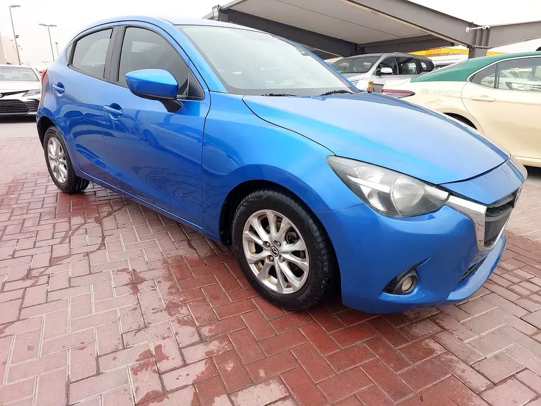 Mazda 2 2016