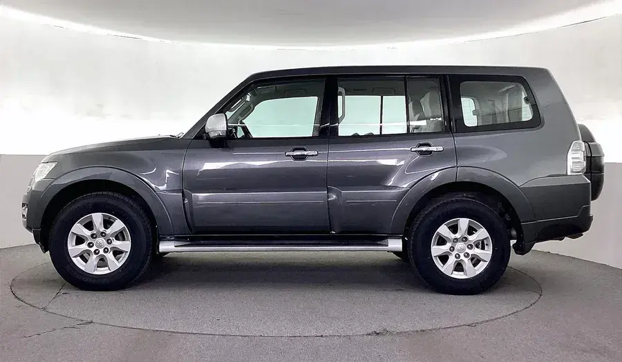 ميتسوبيشي باجيرو 2019