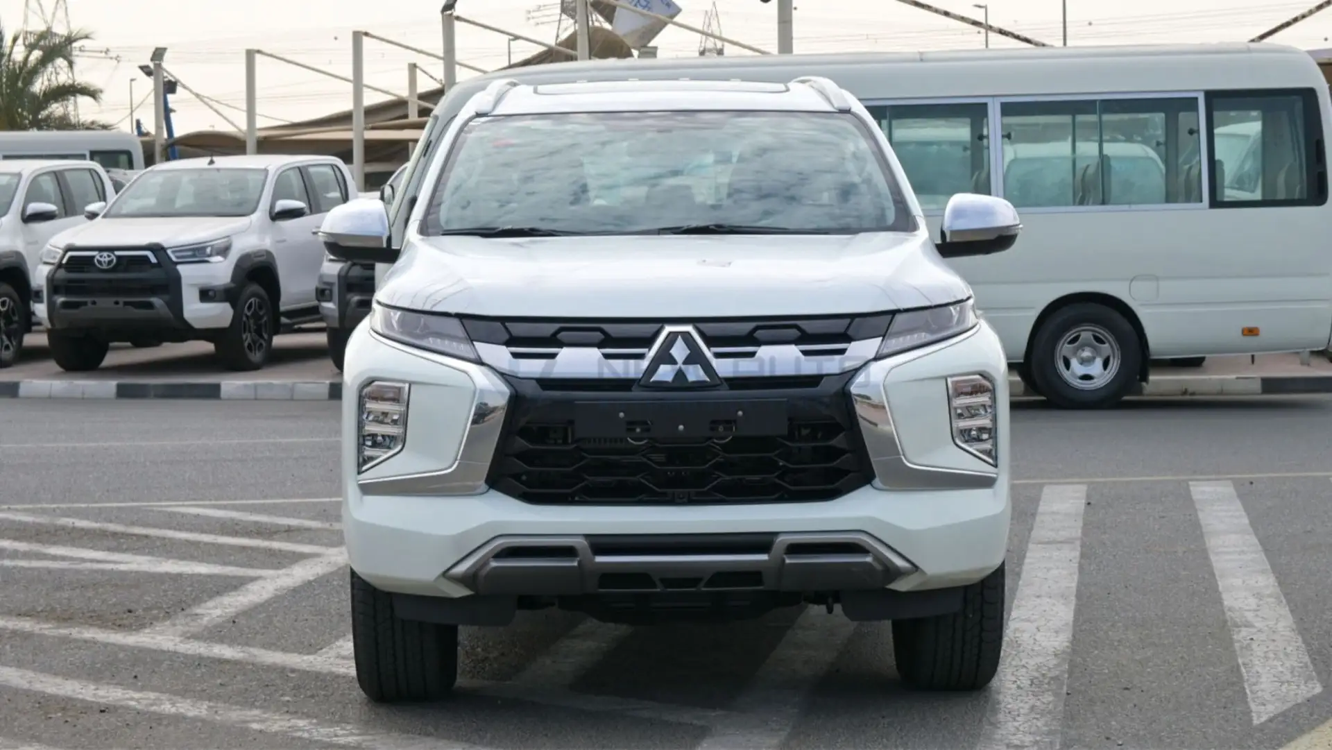 Mitsubishi Montero 2025