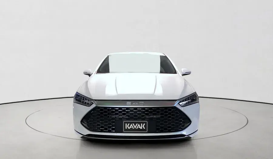 بي واي دي Qin Plus 2026 undefinedL