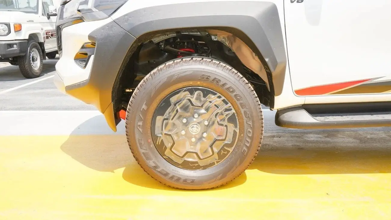 تويوتا هيلوكس 2025 4L