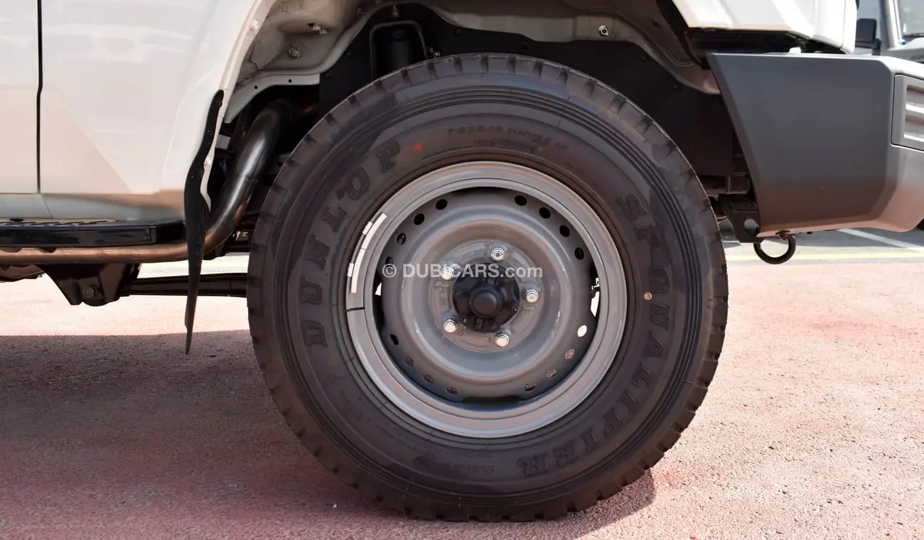 Toyota Land Cruiser Pick Up 2024 4.2L