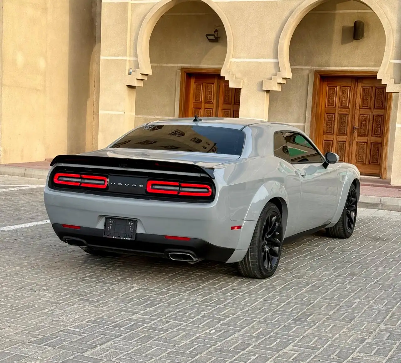 دودج تشارجر 2021