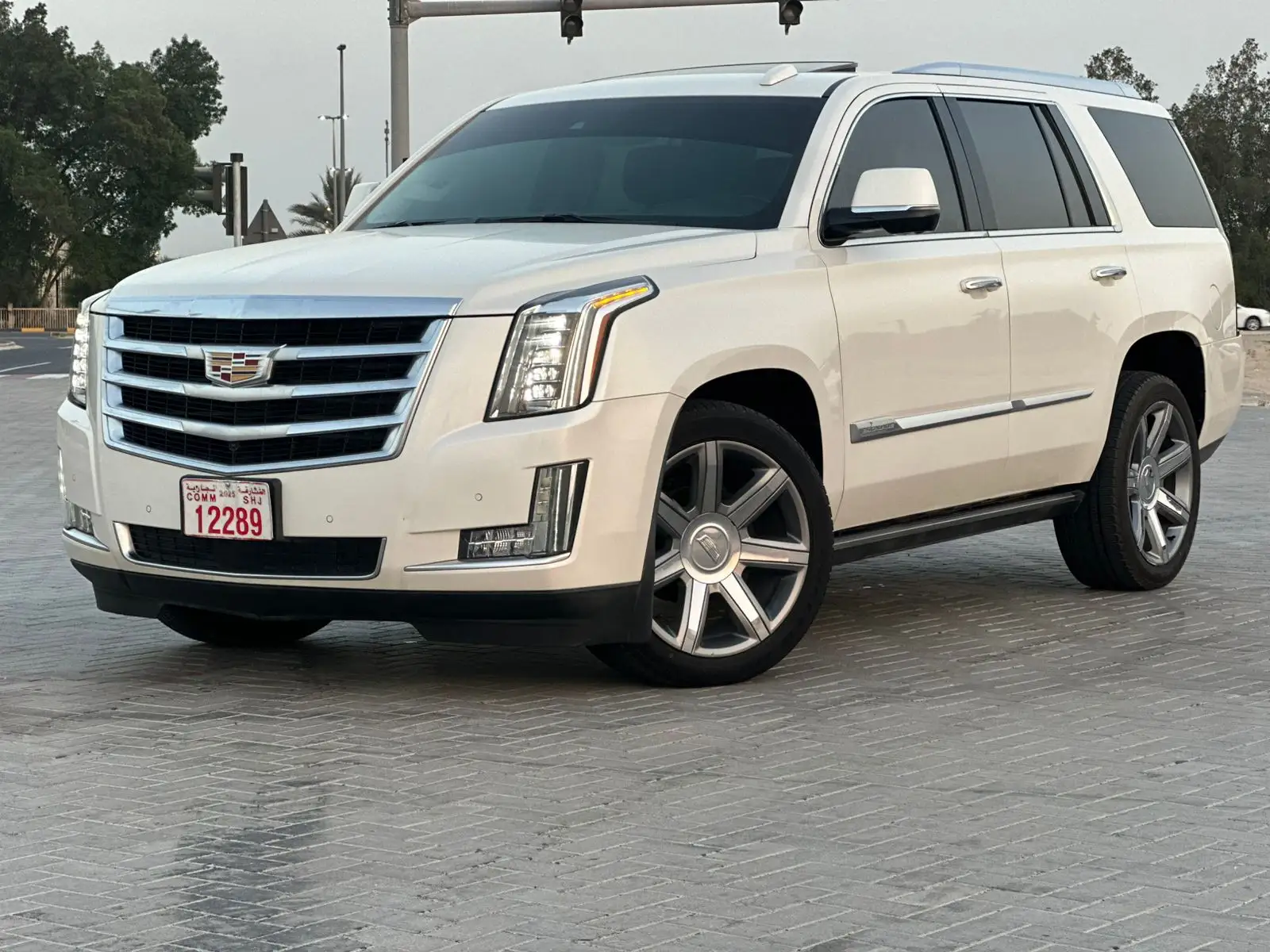 كاديلاك اسكاليد 2015