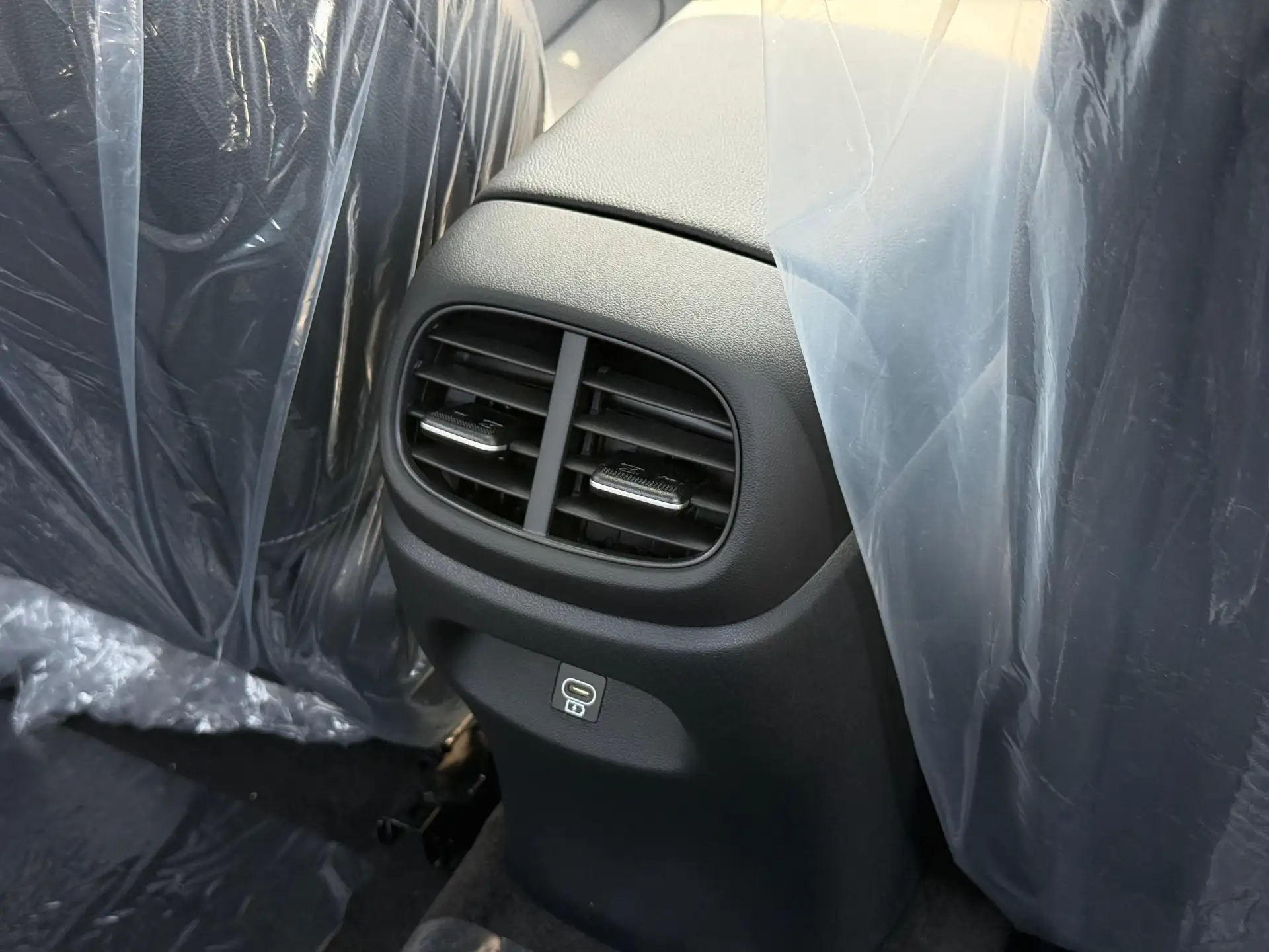 هيونداي إلانترا 2025 1.5L