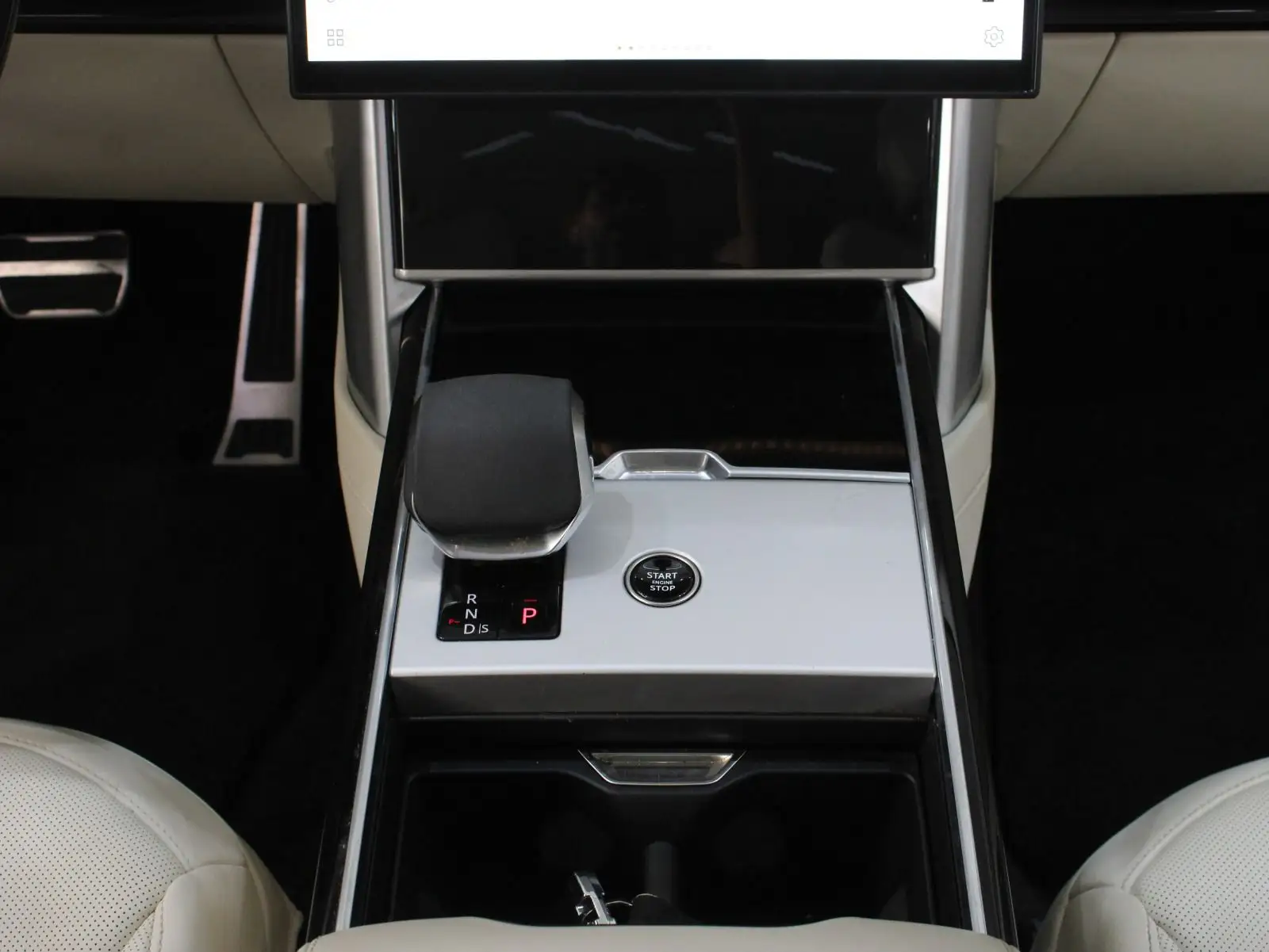 Land Rover Range Rover Vogue 2025