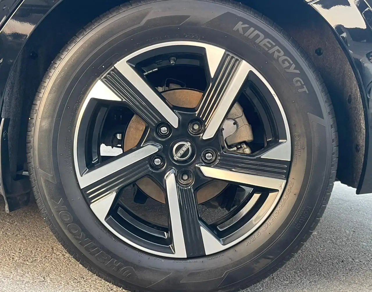 نيسان سنترا 2024