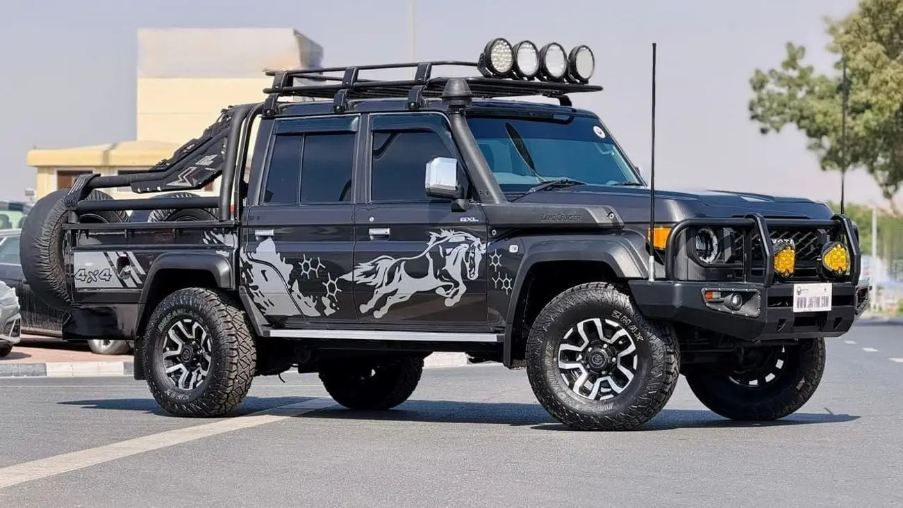 تويوتا لاند كروزر بيك آب 2022 4.5L