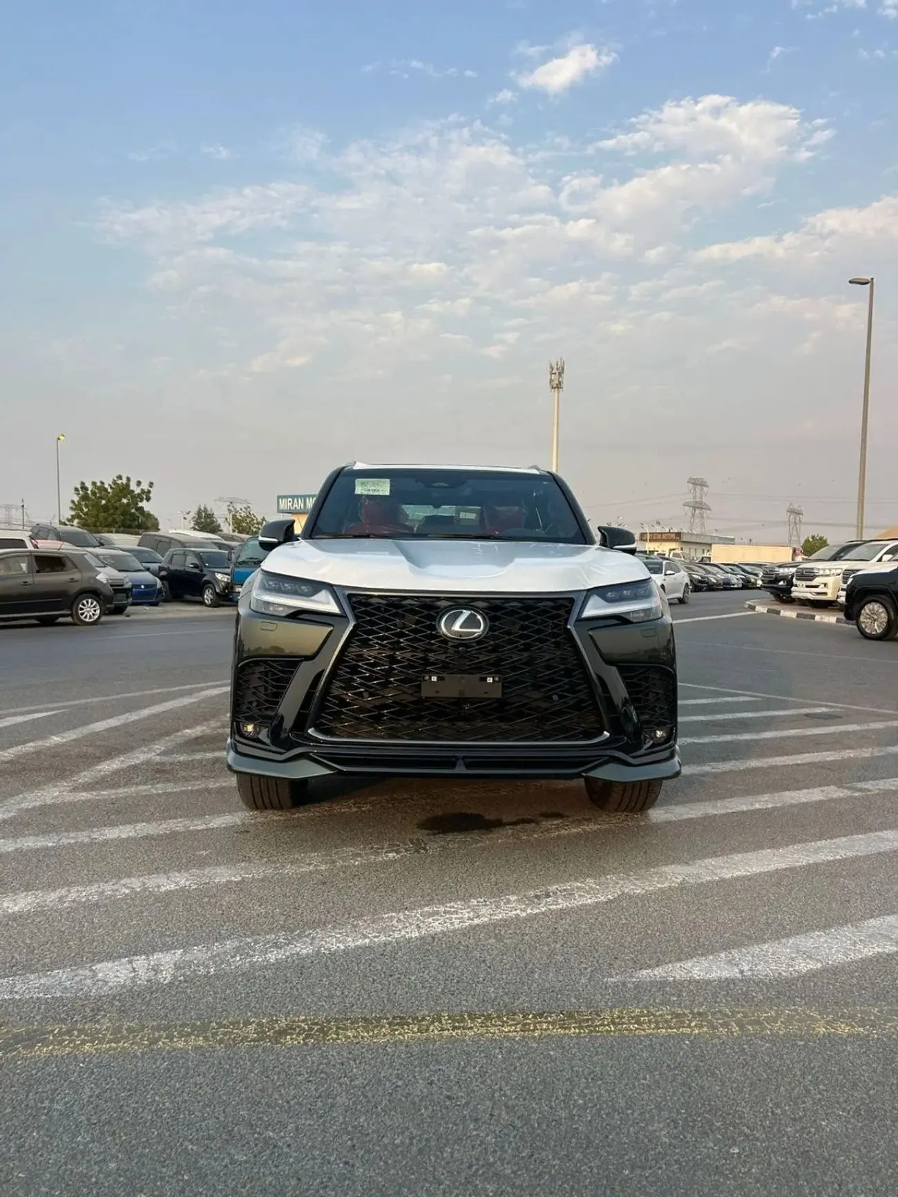 لكزس LX 2025 3.5L