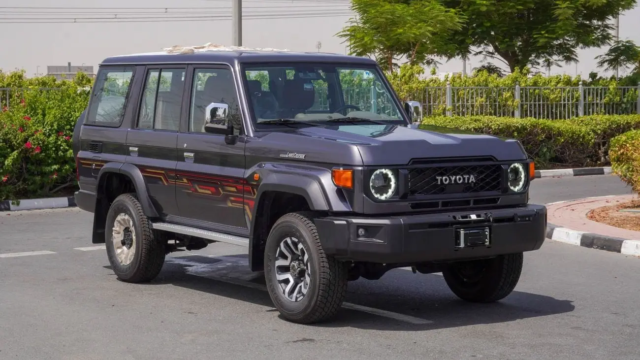 Toyota Land Cruiser 70 2025 4L