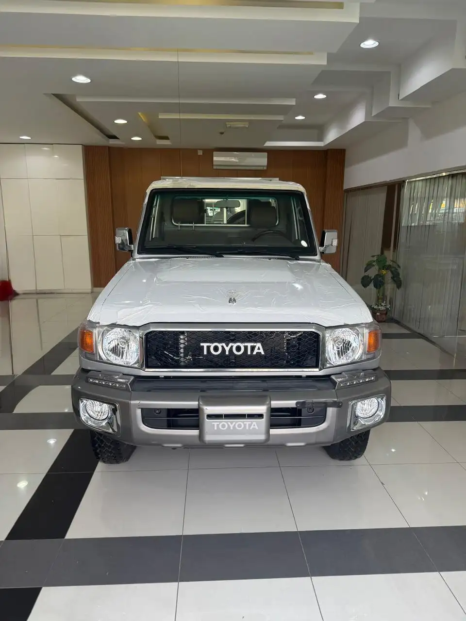 Toyota Land Cruiser Pick Up 2021