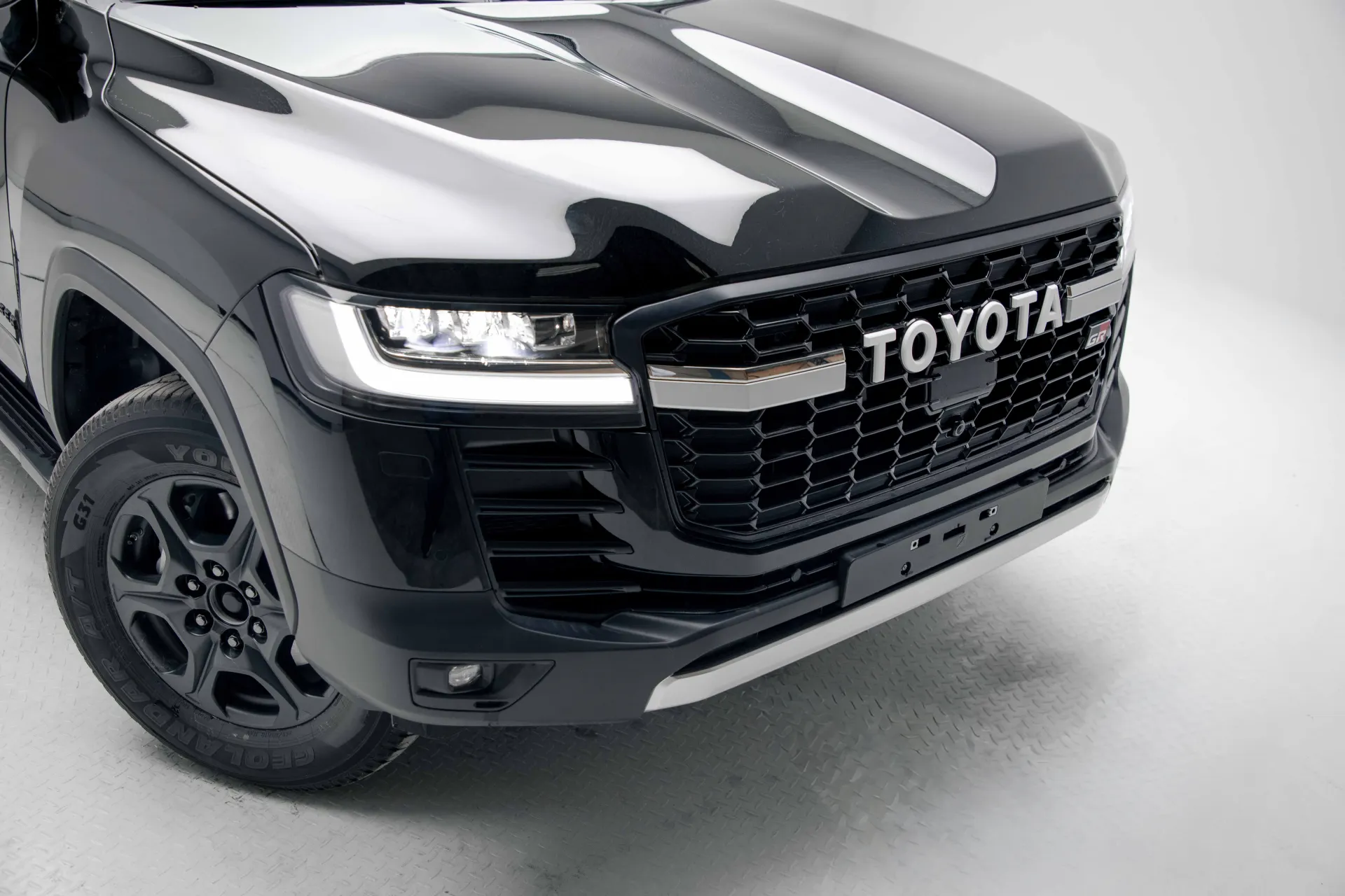 Toyota Land Cruiser Hybrid 2025 3.5L