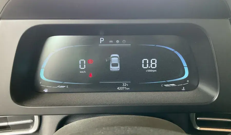 Hyundai Elantra 2025