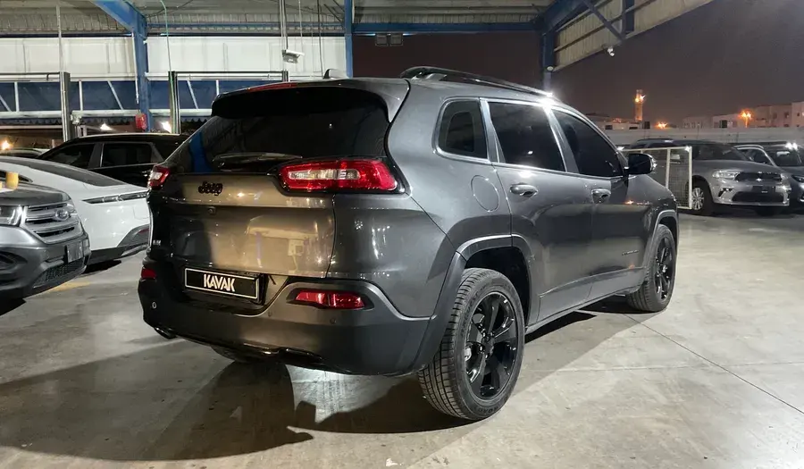 جيب شيروكي 2017 32L