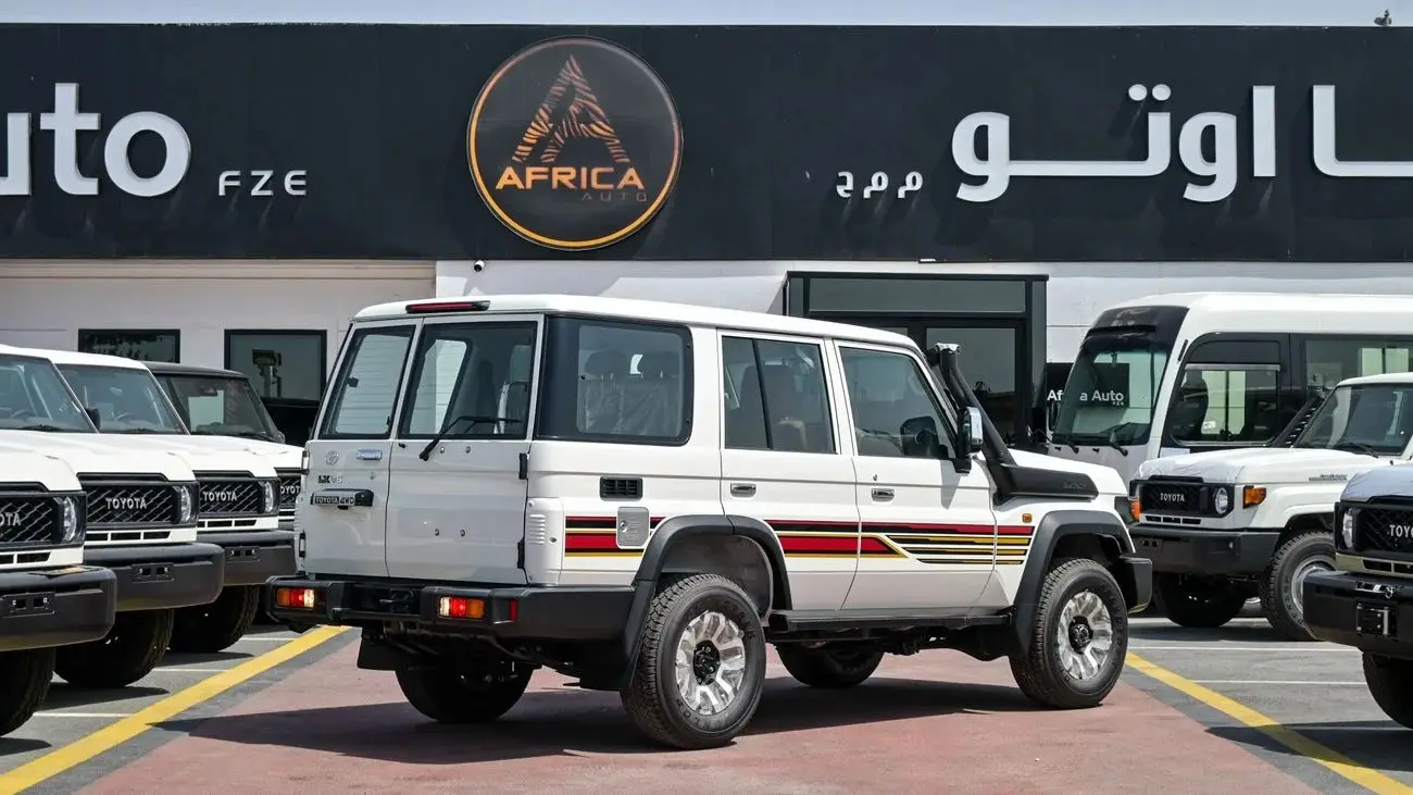 Toyota Land Cruiser 70 2025 4L