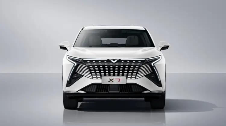 Top 10 Fuel-Efficient SUVs in UAE: Gas vs Hybrid vs Electric