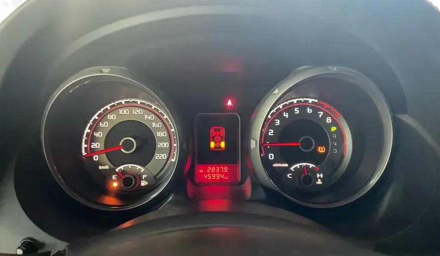 Mitsubishi Pajero 2020