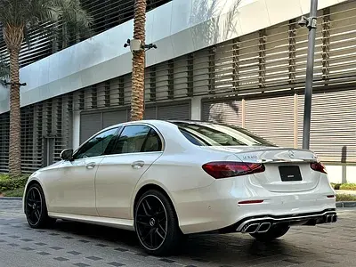 مرسيدس بنز E Class 2021