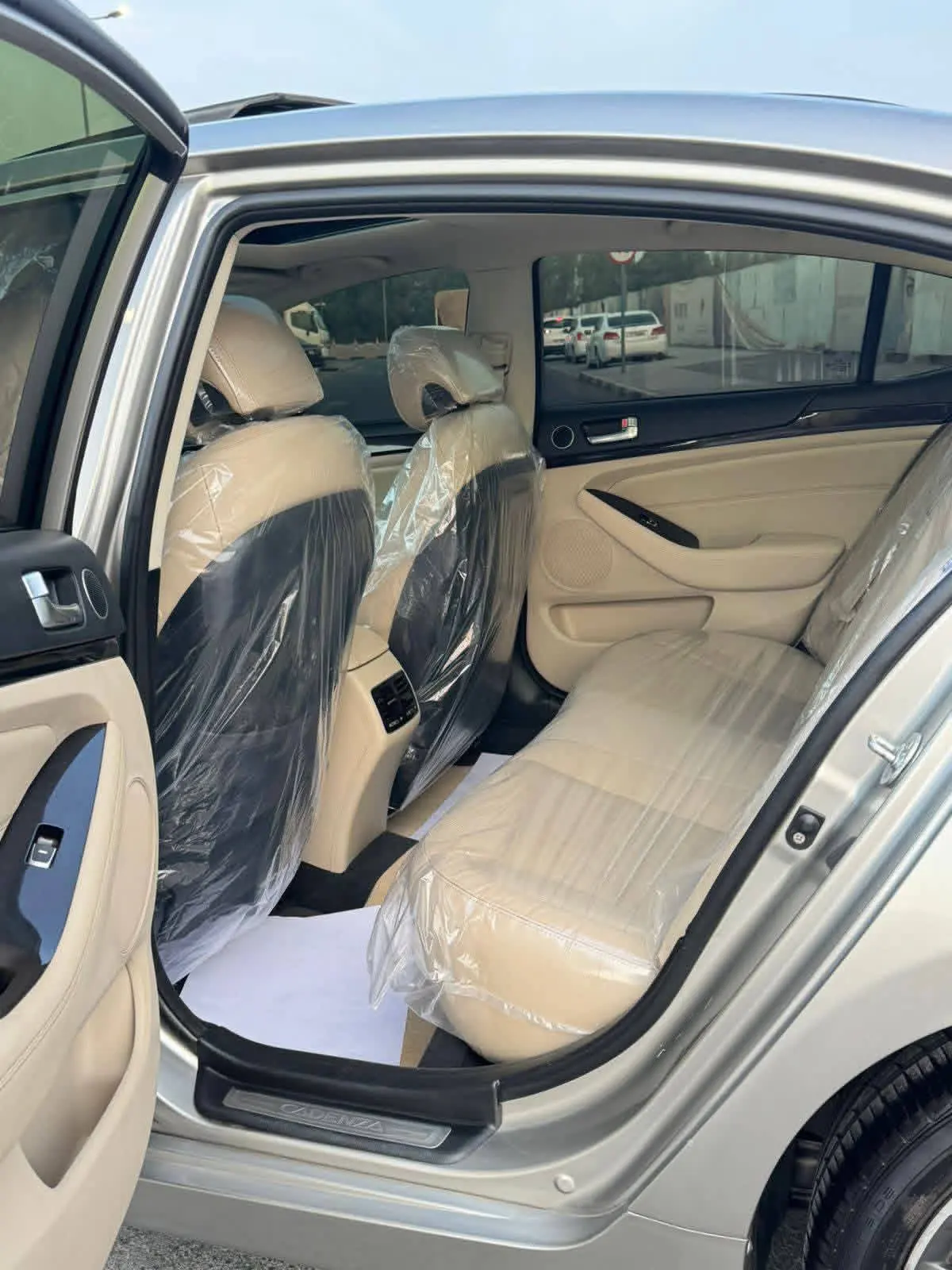 كيا كادنزا 2015