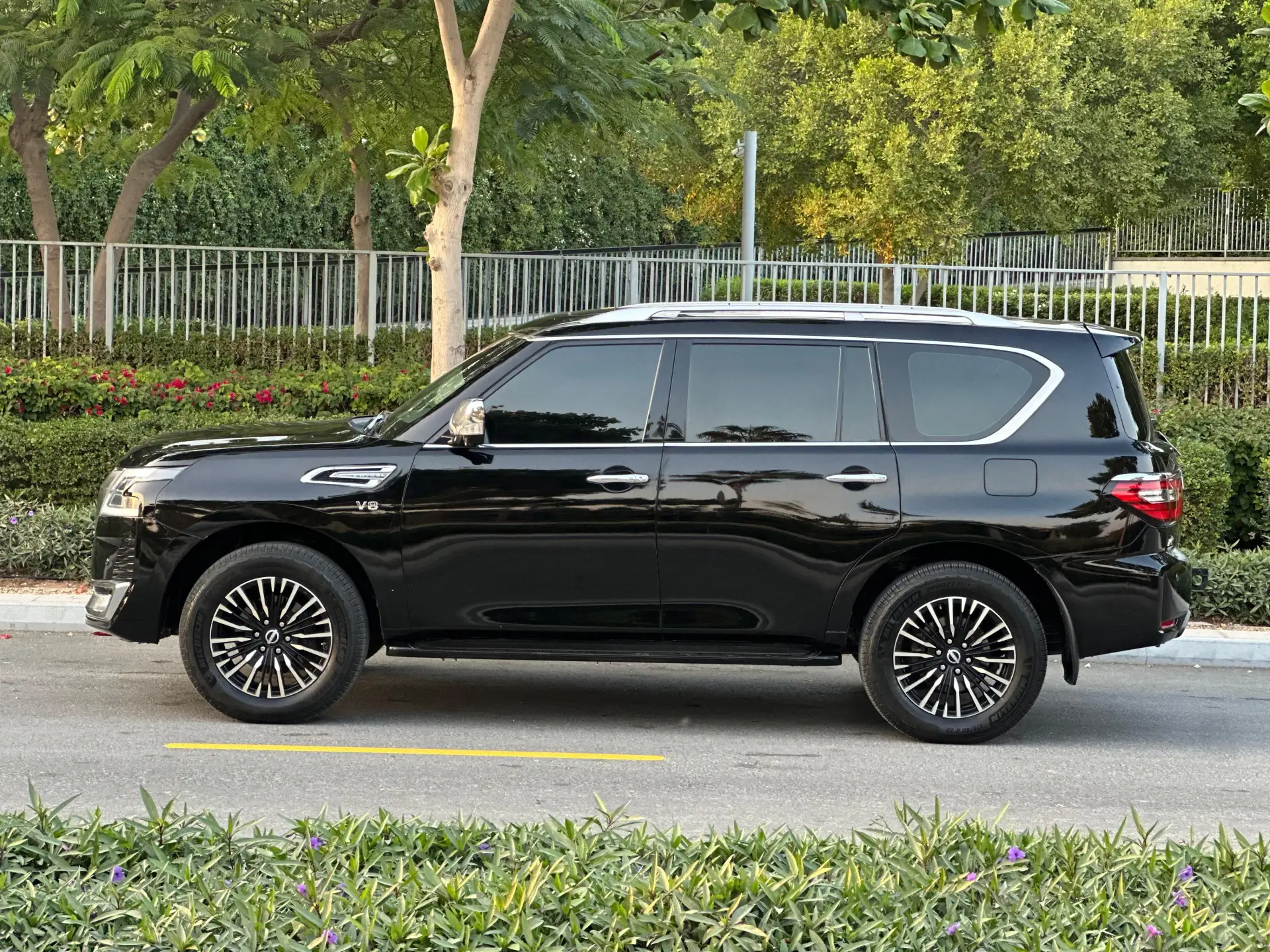 Nissan Patrol 2014 5.6L