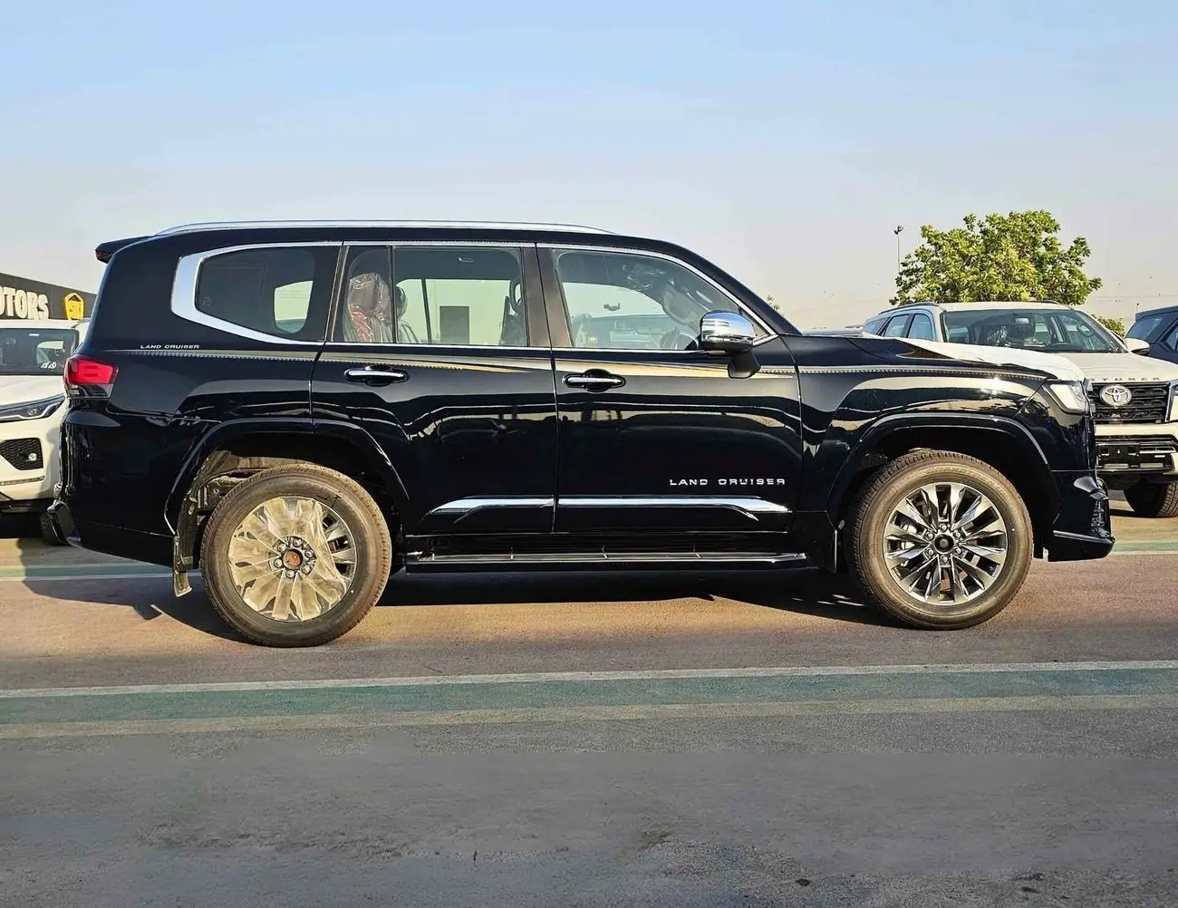 Toyota Land Cruiser 2024 3.3L