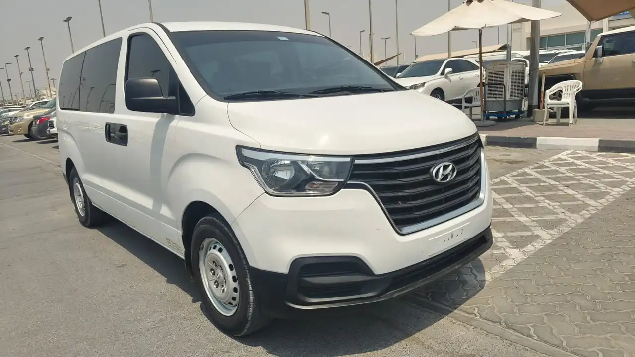 Hyundai H1 2020
