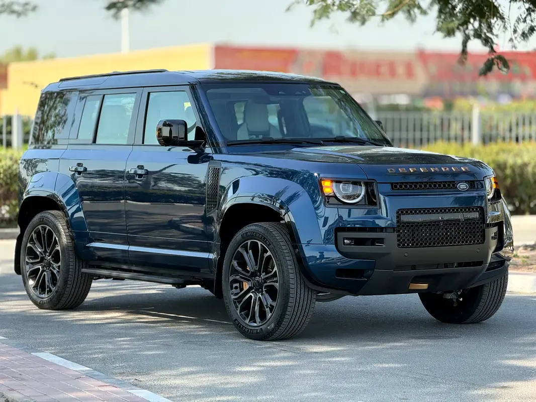 لاند روفر ديفندر 2026