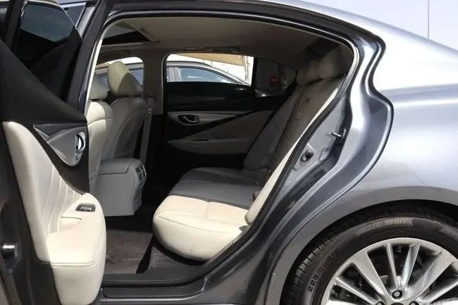 Infiniti Q50 2021 3L